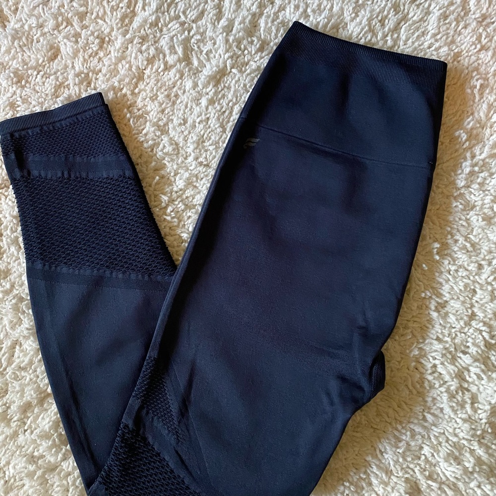 Fabletics leggings size medium